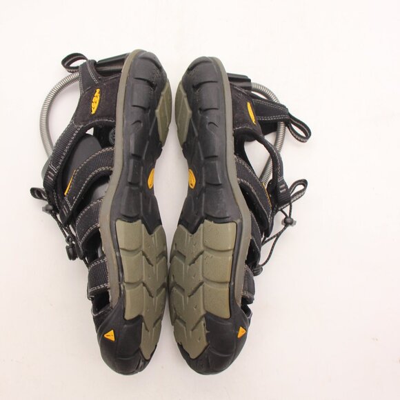 KEEN Clearwater CNX Sandals Men\'s Size 9.5 Black Lightweight Waterproof 1008660 main image 4